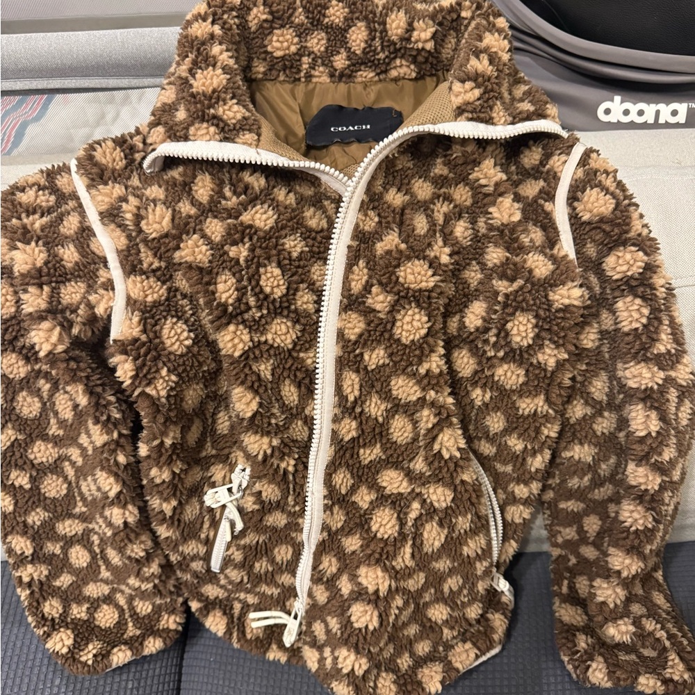 Coach signature Sherpa jacket sz S